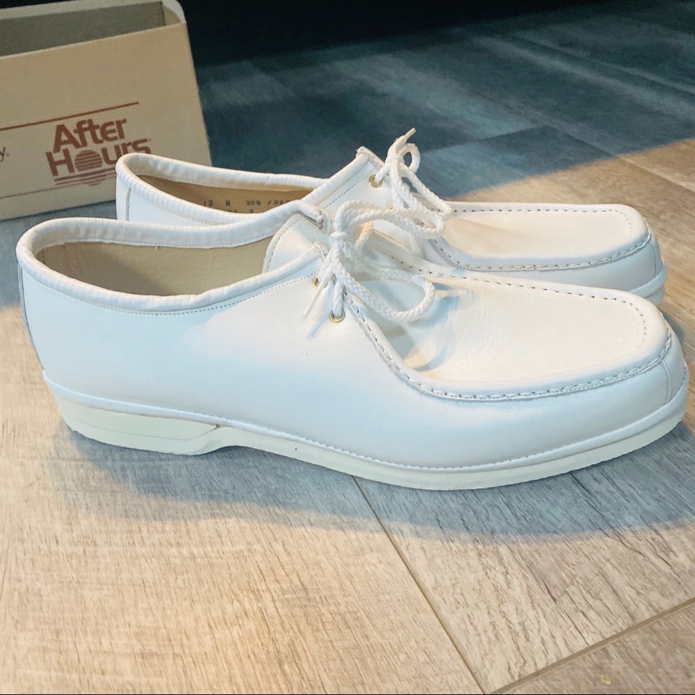 Johnston and Murphy vintage Wanderer shoes like new size 12 men's white